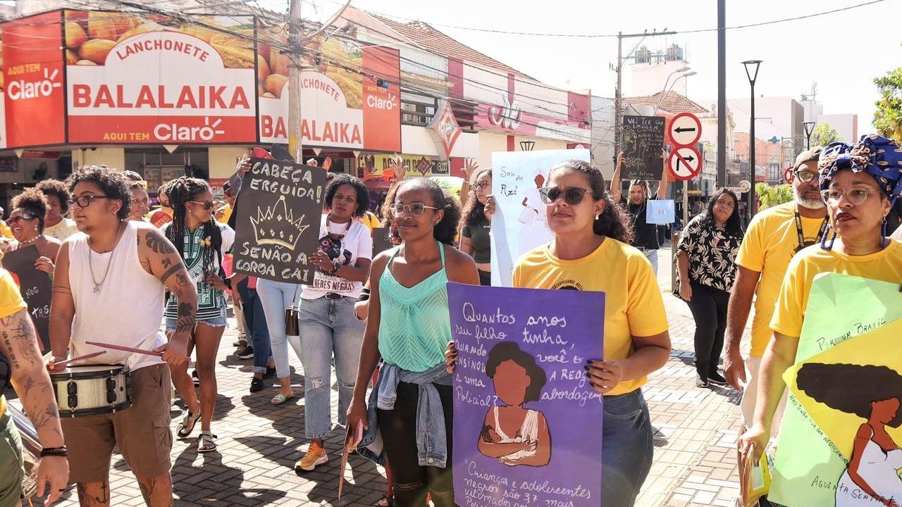 Marcha das Mulheres Negras reforça luta por equidade racial em Rio Preto