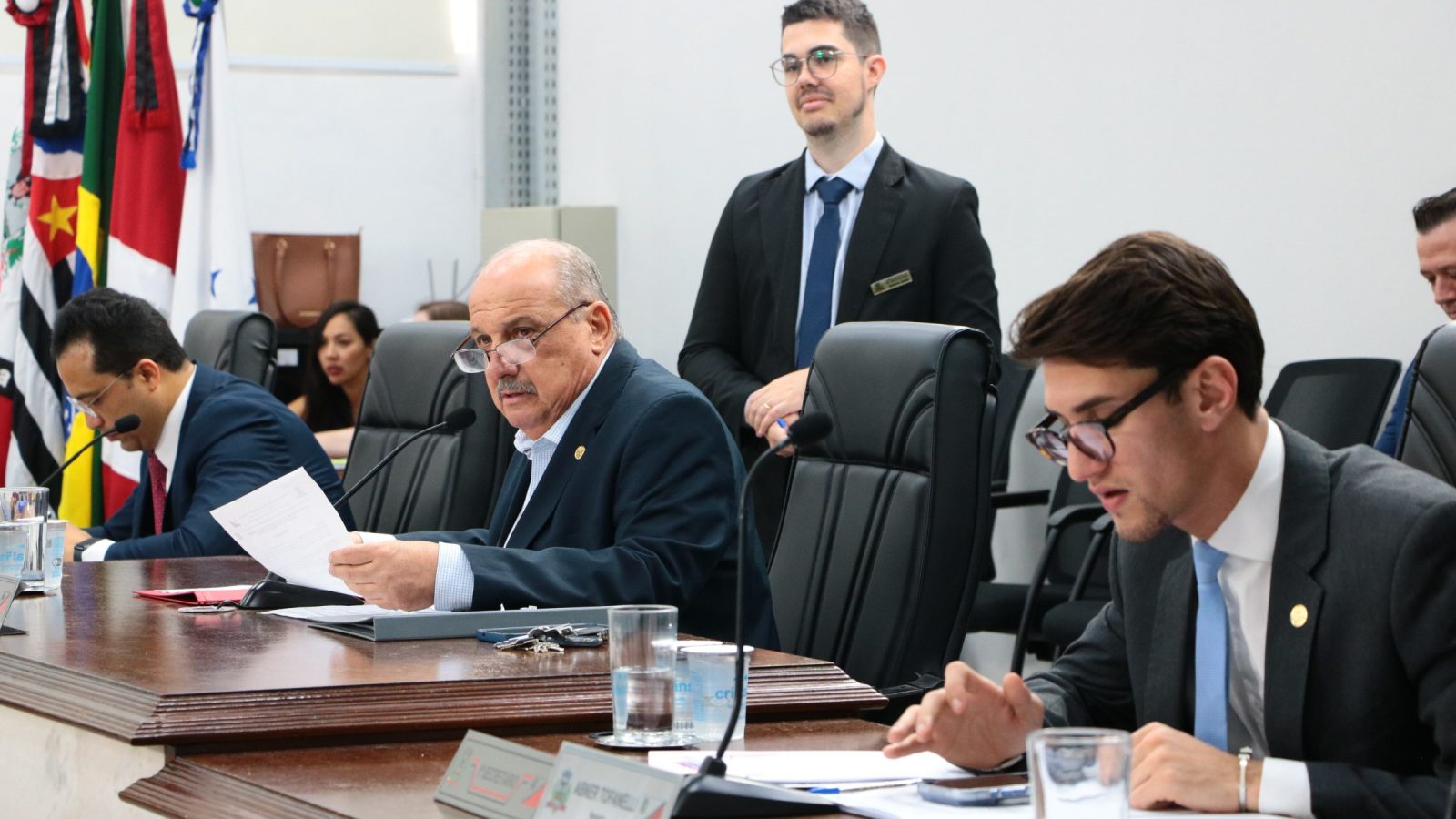 Câmara aprova proposta de ação de apoio à mulher
