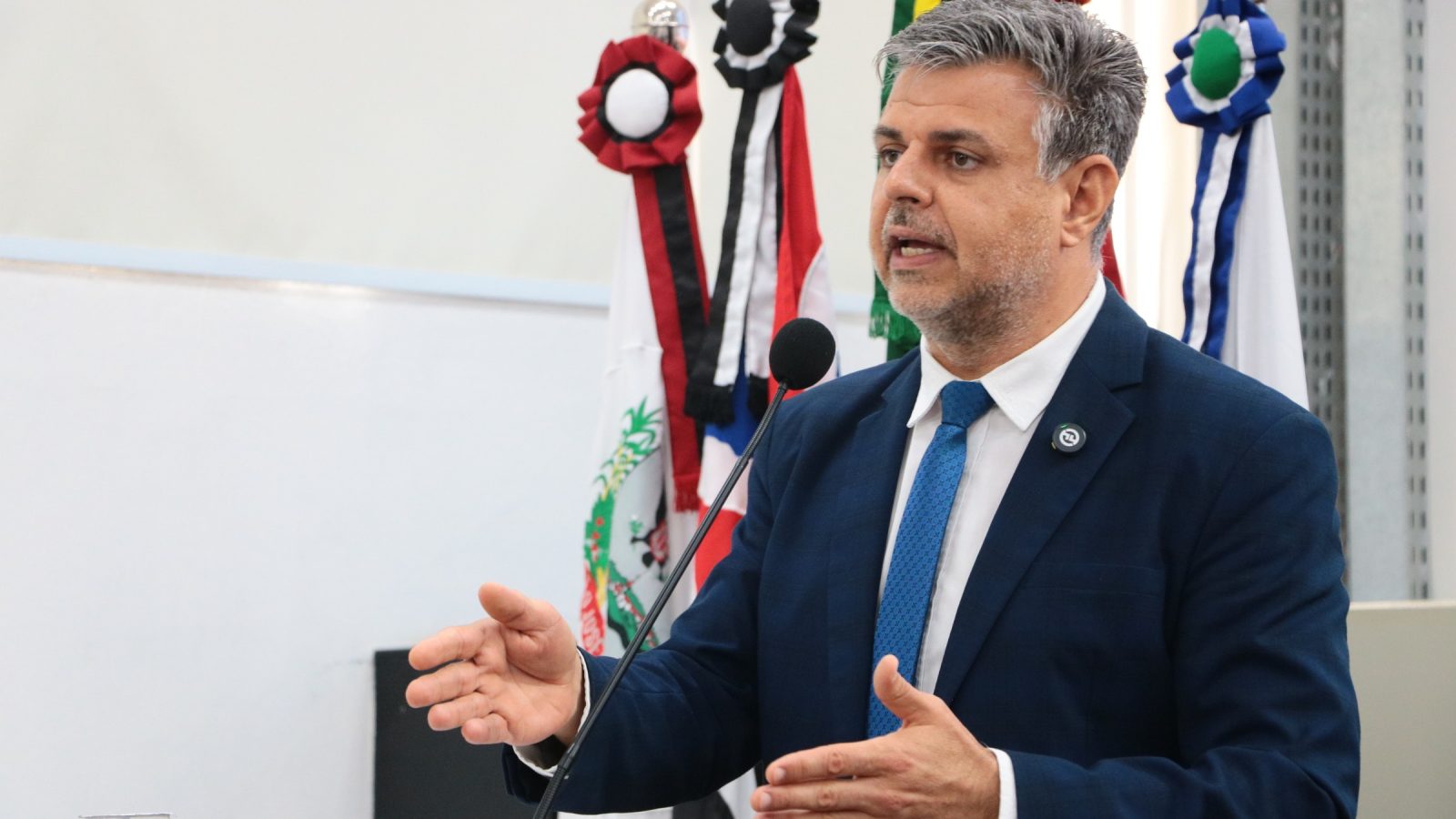 Vereador quer CPI para investigar compra de sítio feita pelo prefeito