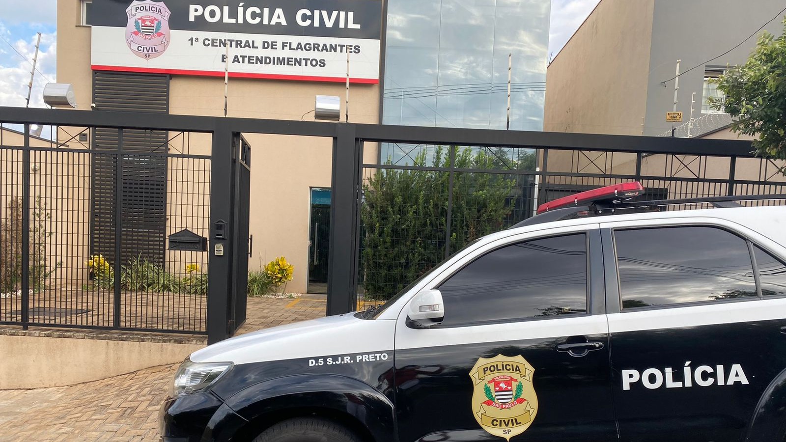 Polícia investiga técnico de futebol suspeito de agredir criança de 10 anos em Rio Preto