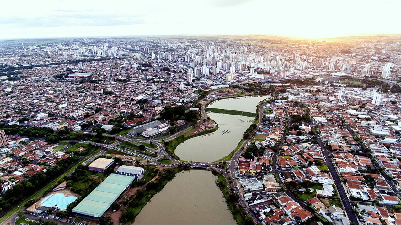 TJ suspende lei que autorizava a venda de 54 áreas públicas de Rio Preto