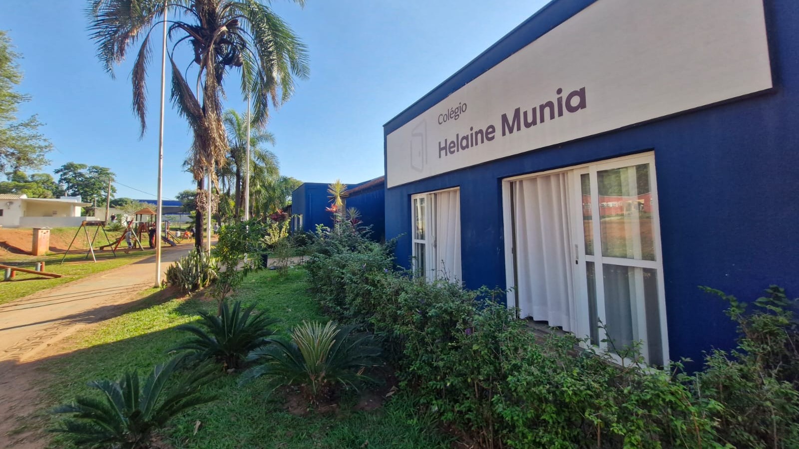 Retirada do Ensino Fundamental II ameaça alunos do Colégio Helaine Munia em 2027